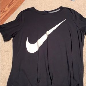 Black nike T-shirt